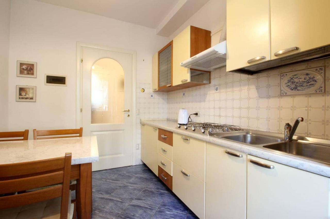 Papaveri Rossi Apartment Бордихера Екстериор снимка